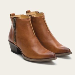 Brown Frye "Sacha Moto Shortie" Boots (New)